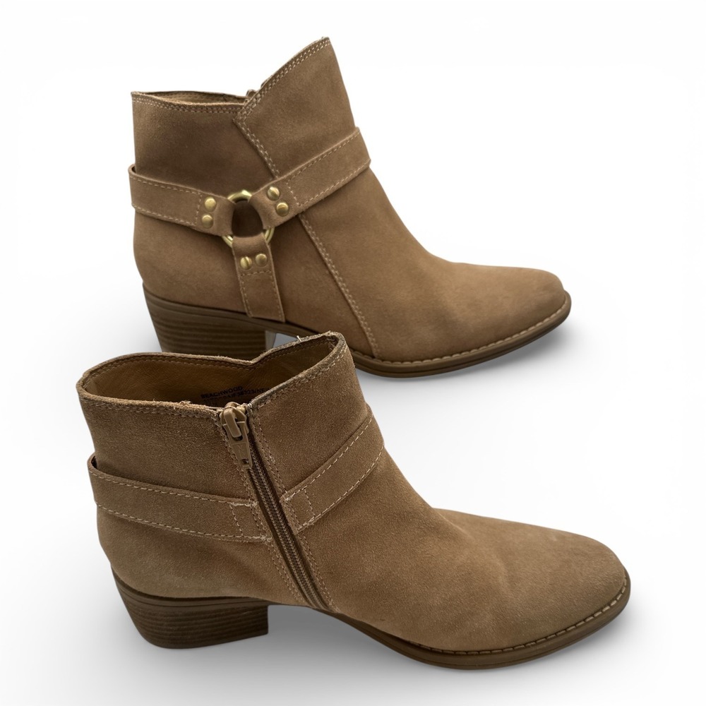 House of Harlow 1960 Beachwood Altossa Suede Block Heel Boot 10M